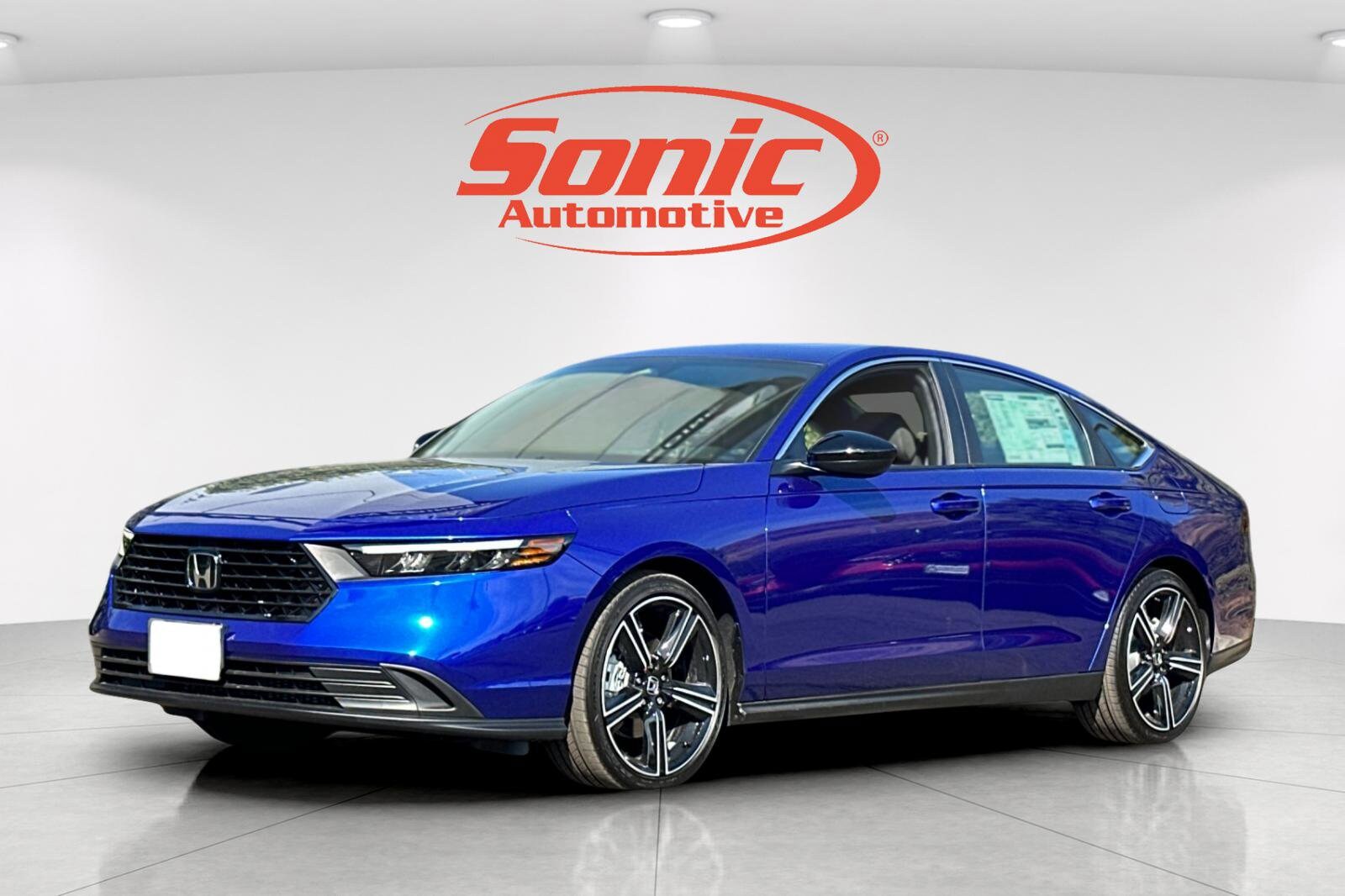 2025 Honda Accord Hybrid Sport photo 2