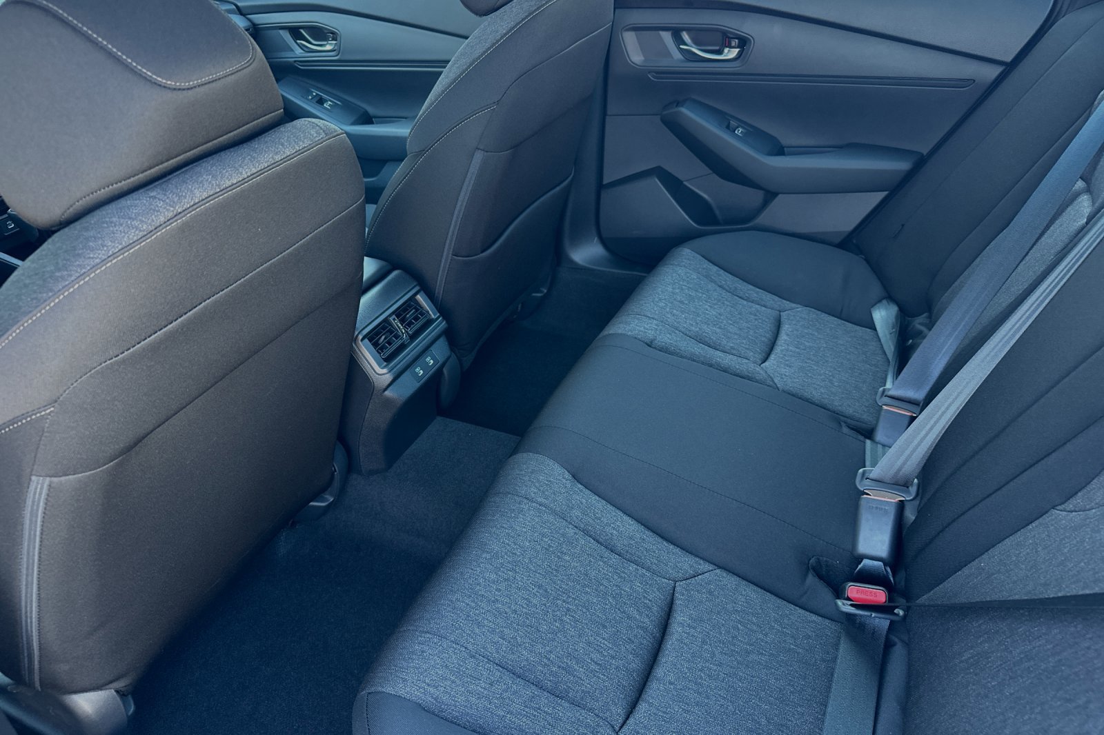 2025 Honda Accord SE photo 3