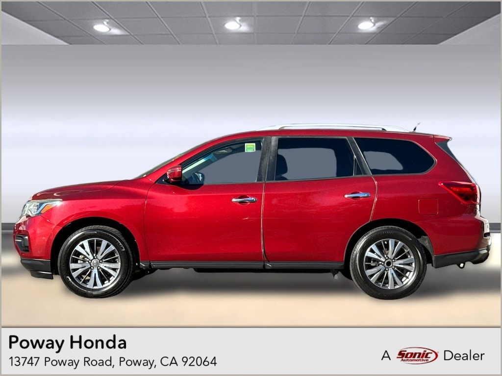 Used 2017 Nissan Pathfinder SV SUV