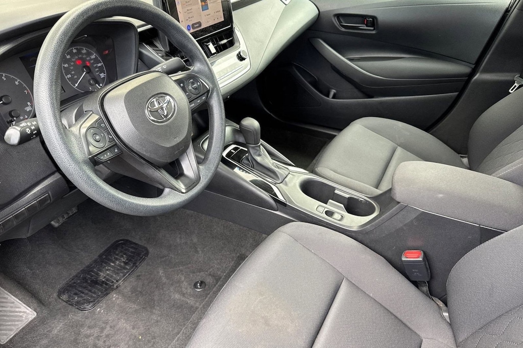 Used 2023 Toyota Corolla LE Sedan