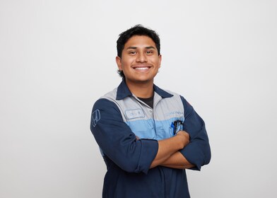 Staff member Alex (Albert) Molina from ID_2fbb2d