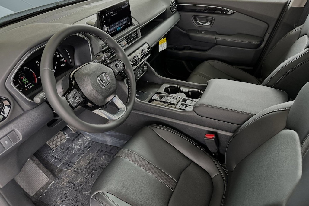 New 2025 Honda Pilot Touring SUV