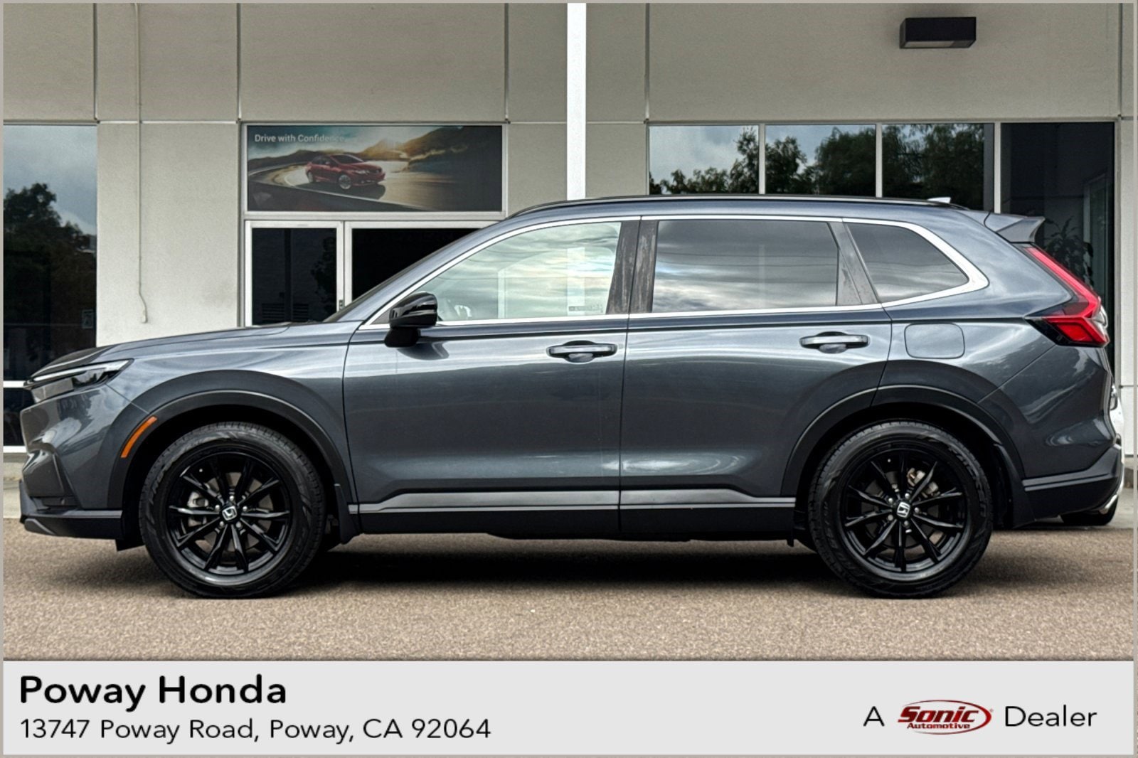 2024 Honda CR-V Hybrid Sport-L 2WD's photo