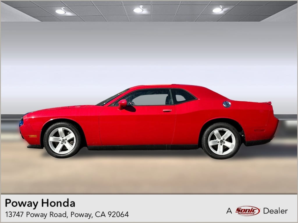 Used 2013 Dodge Challenger R/T Coupe