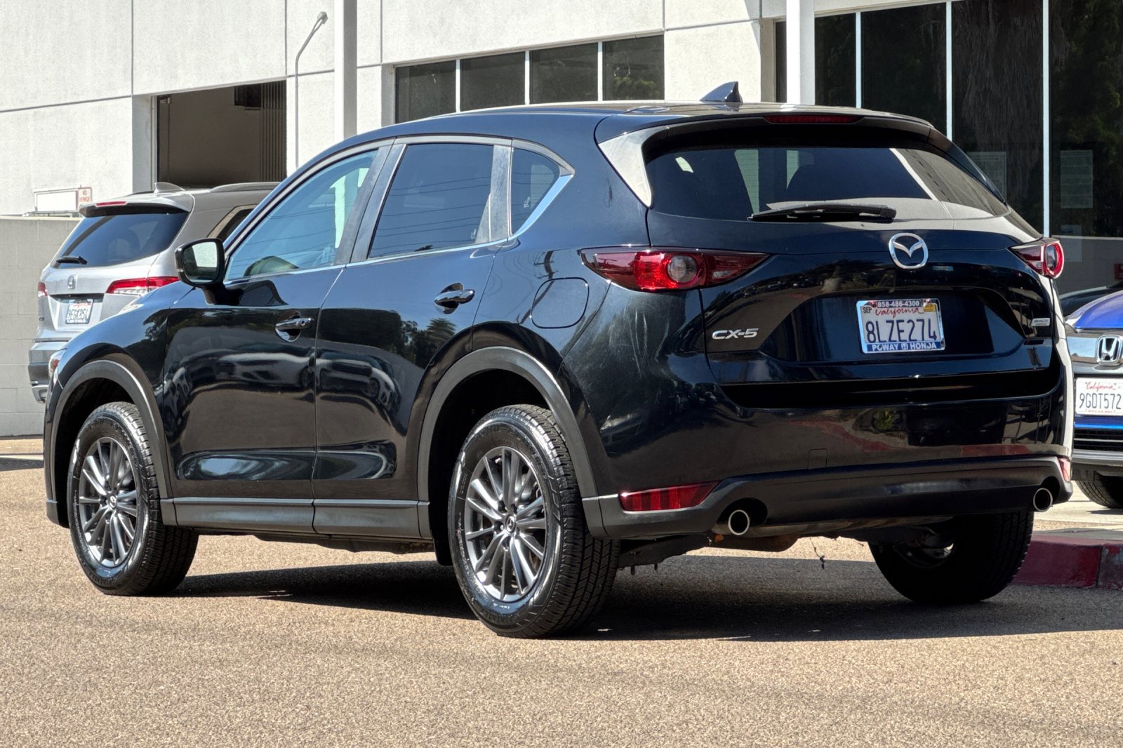 2019 Mazda CX-5 Touring photo 2