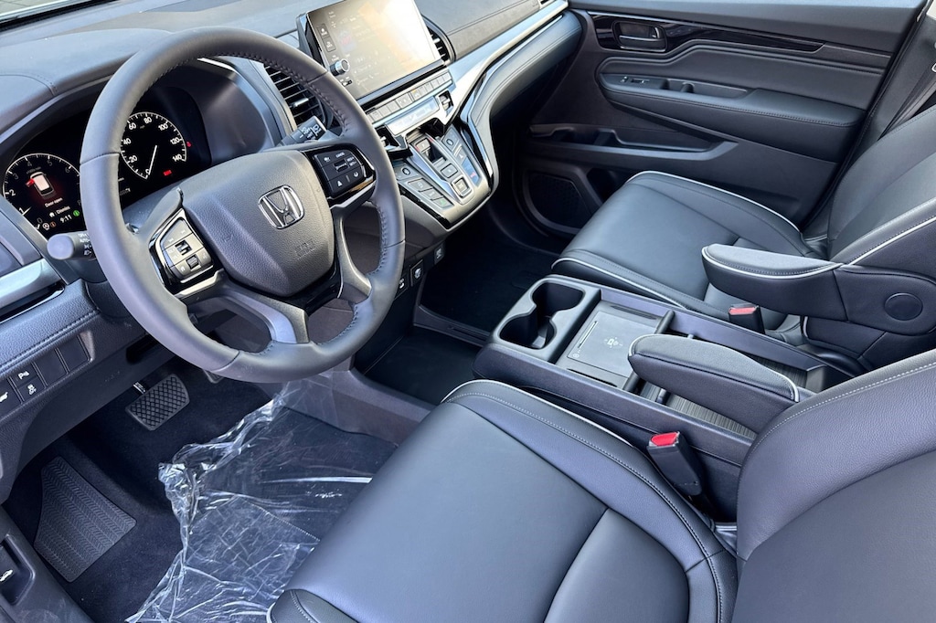 New 2026 Honda Odyssey Touring Van Passenger