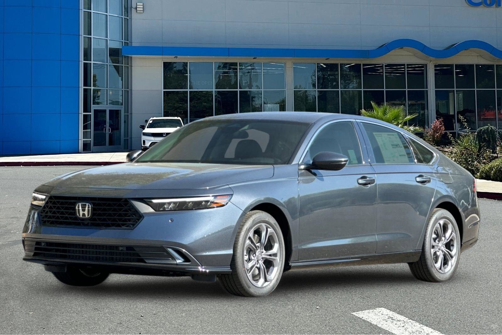 2025 Honda Accord Hybrid EX-L photo 2