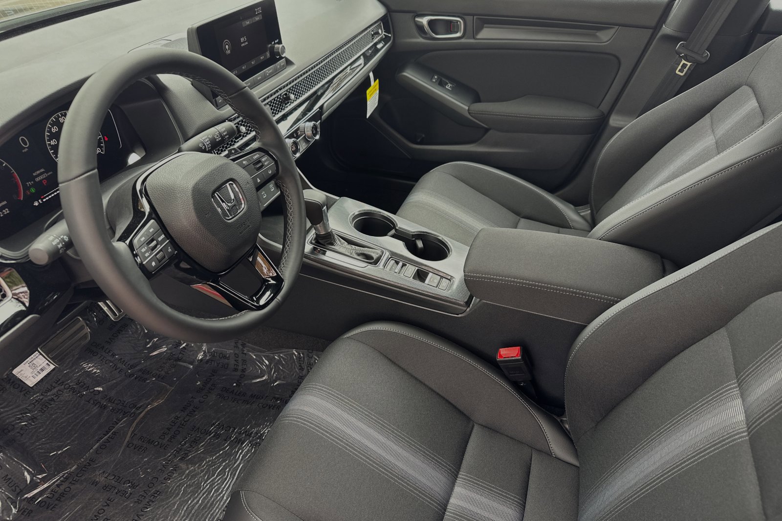 2025 Honda Civic Sport Hatchback photo 4