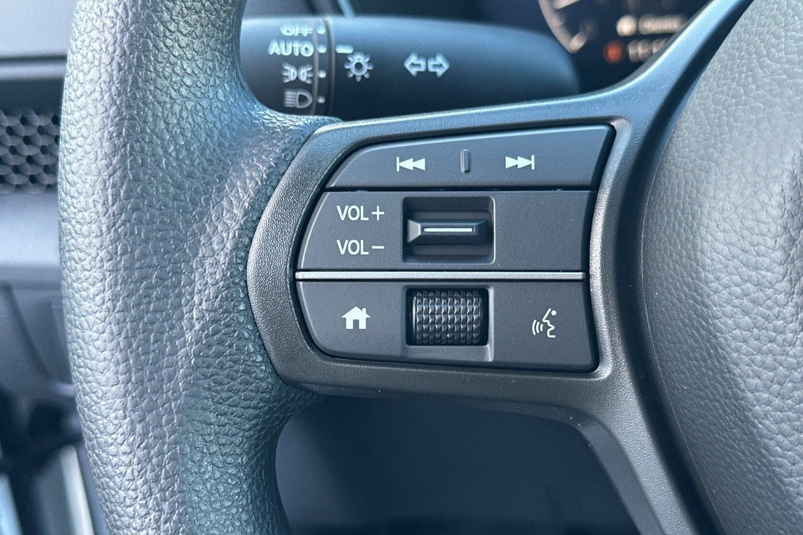 2026 Honda CR-V LX - Photo 14