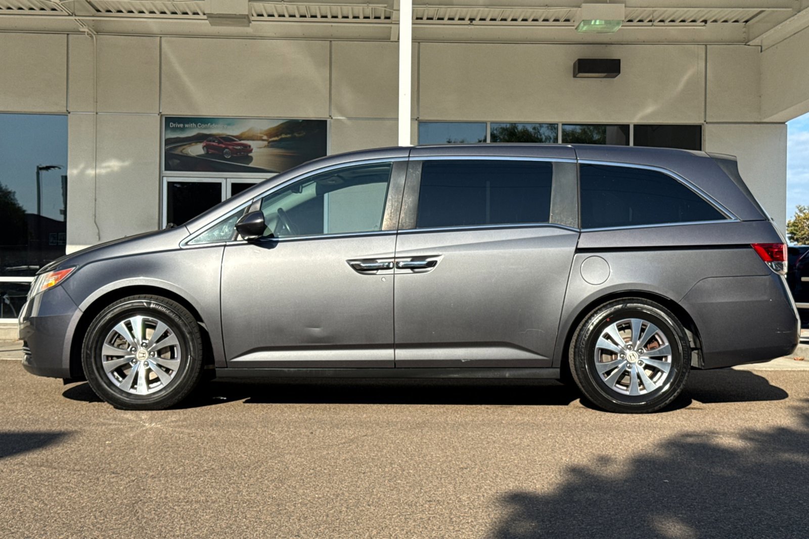 2014 Honda Odyssey EX-L photo 2