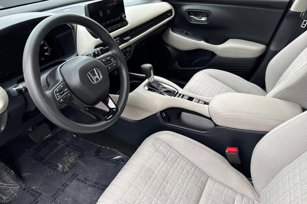 Used 2023 Honda HR-V LX AWD SUV