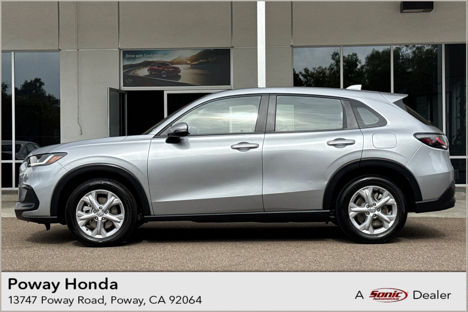 2023 Honda HR-V LX AWD's photo