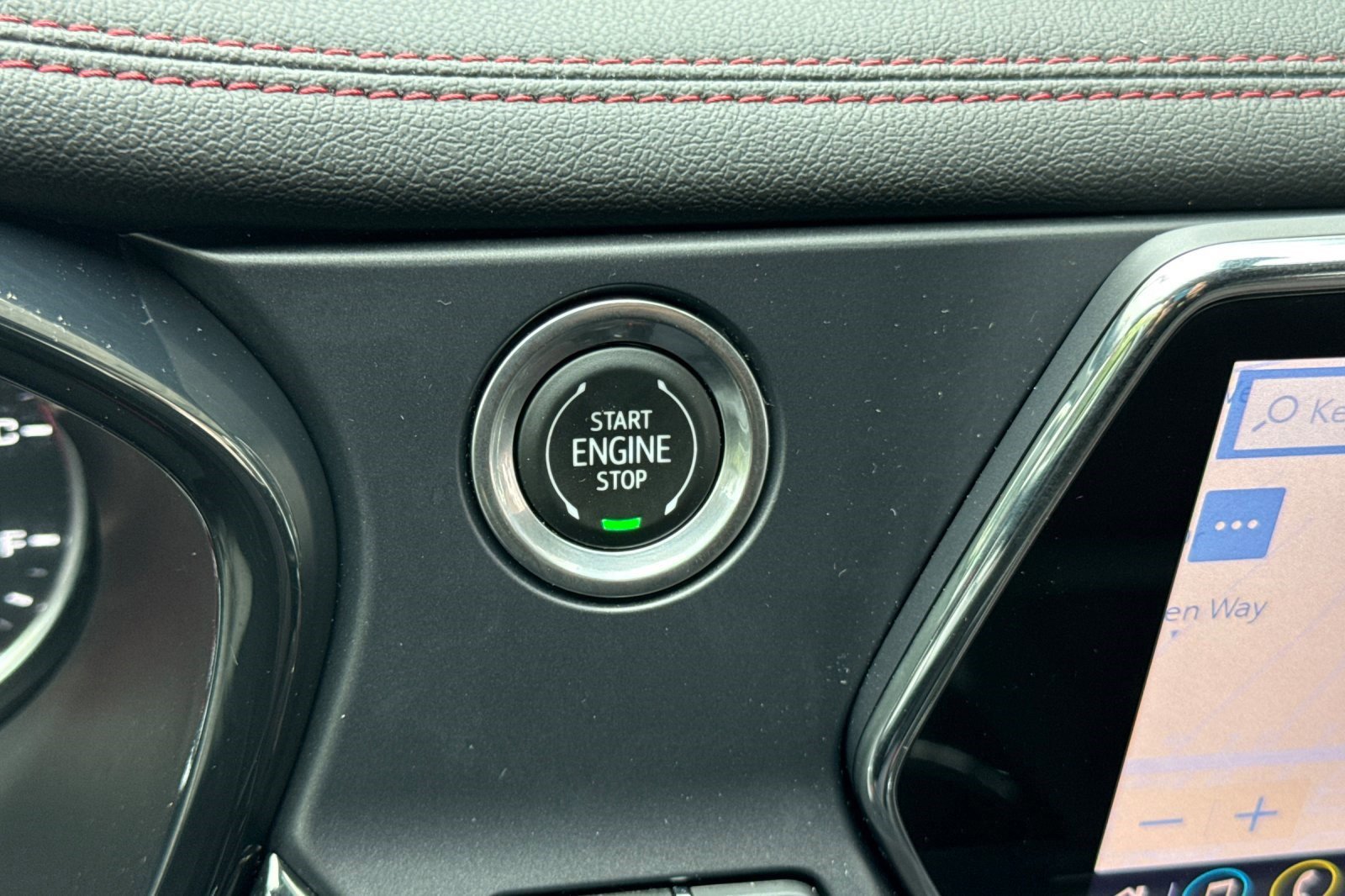 2022 Chevrolet Blazer RS photo 5