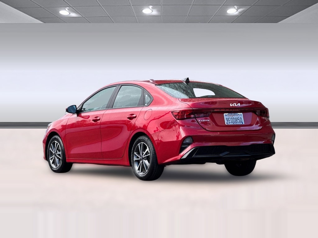 Used 2023 Kia Forte LXS Sedan