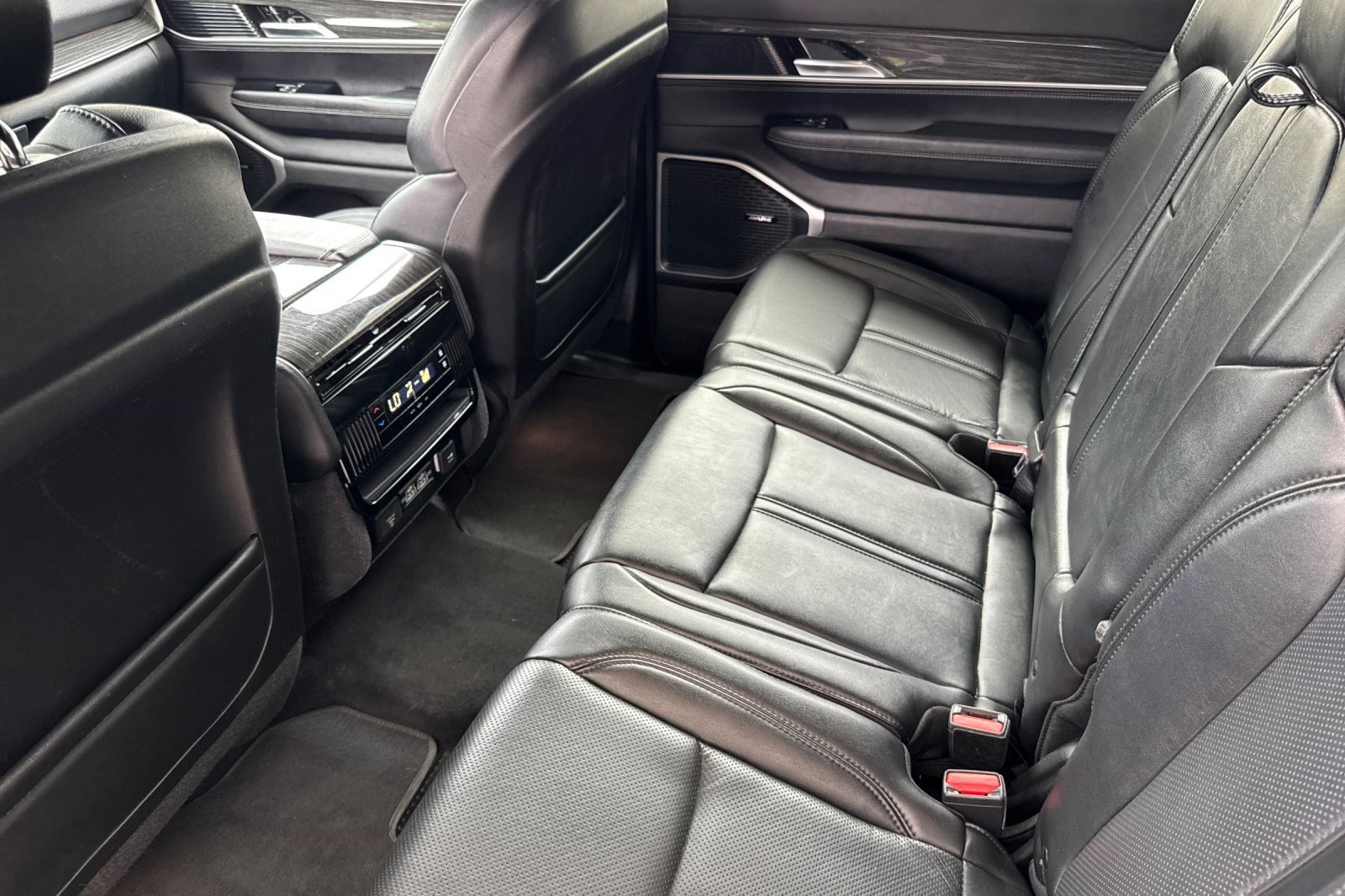 2022 Jeep Wagoneer Series II - Photo 28