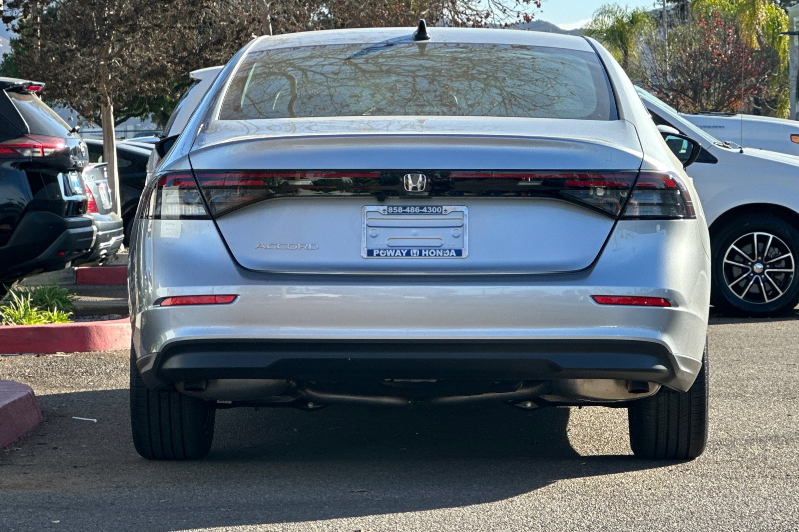 2025 Honda Accord SE photo 4