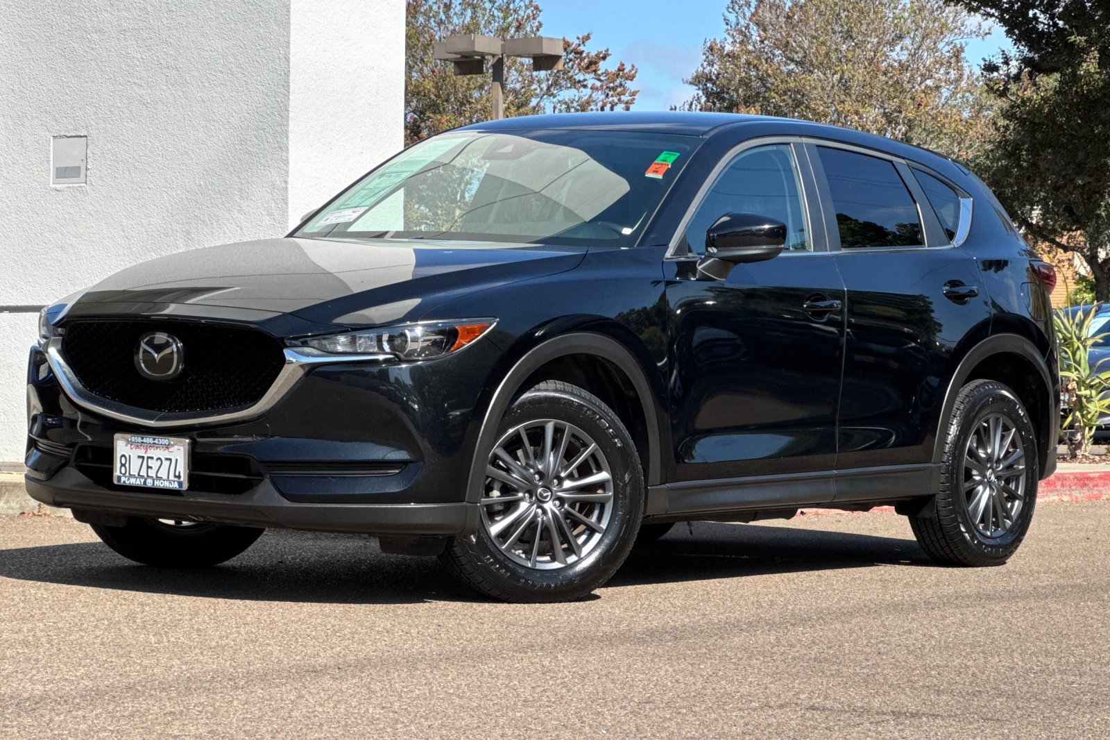 2019 Mazda CX-5 Touring photo 2