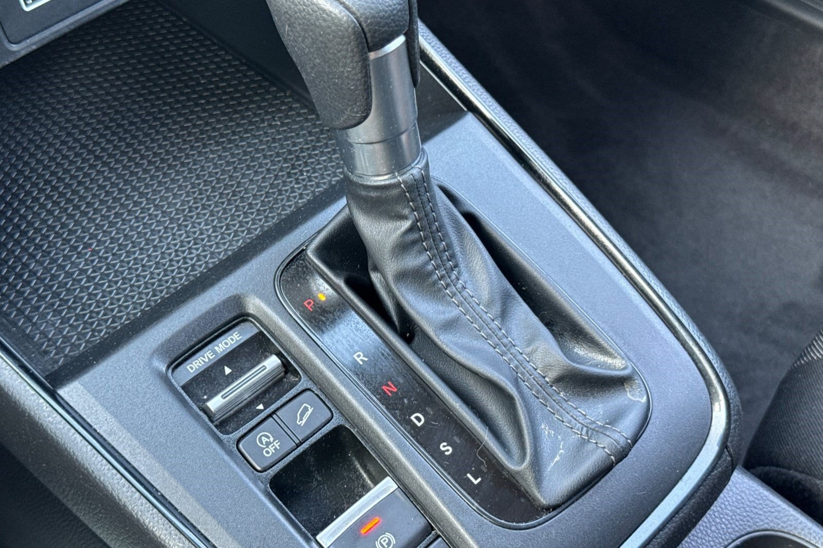 2024 Honda CR-V EX - Photo 17