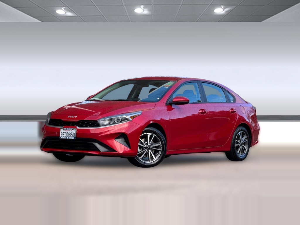 Used 2023 Kia Forte LXS Sedan