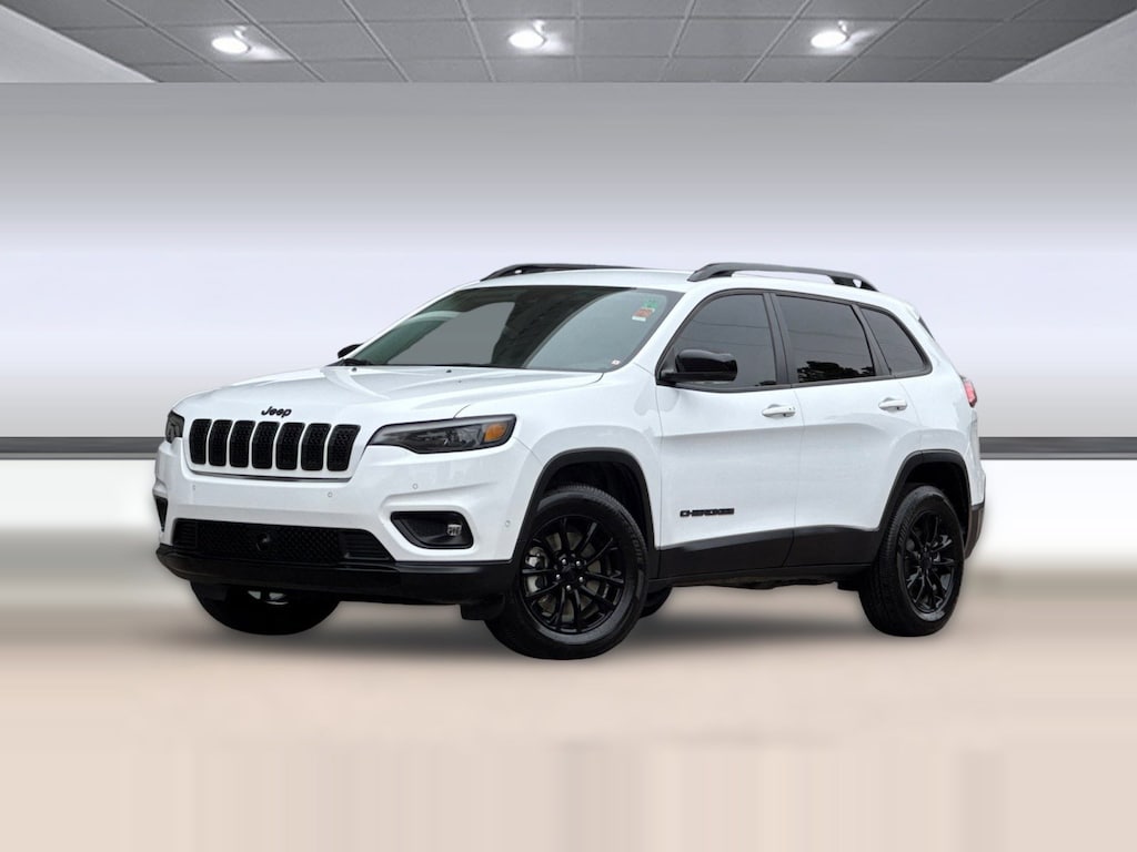 Used 2023 Jeep Cherokee Altitude Lux SUV