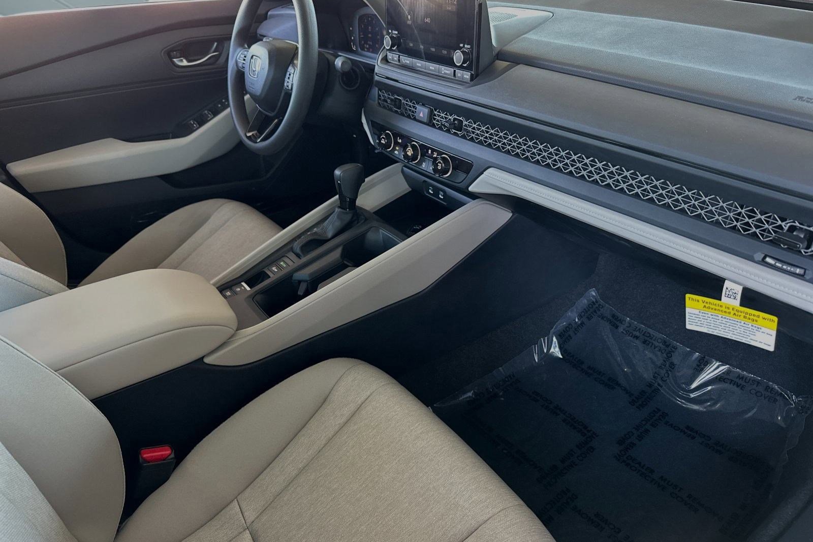 2025 Honda Accord LX - Photo 24