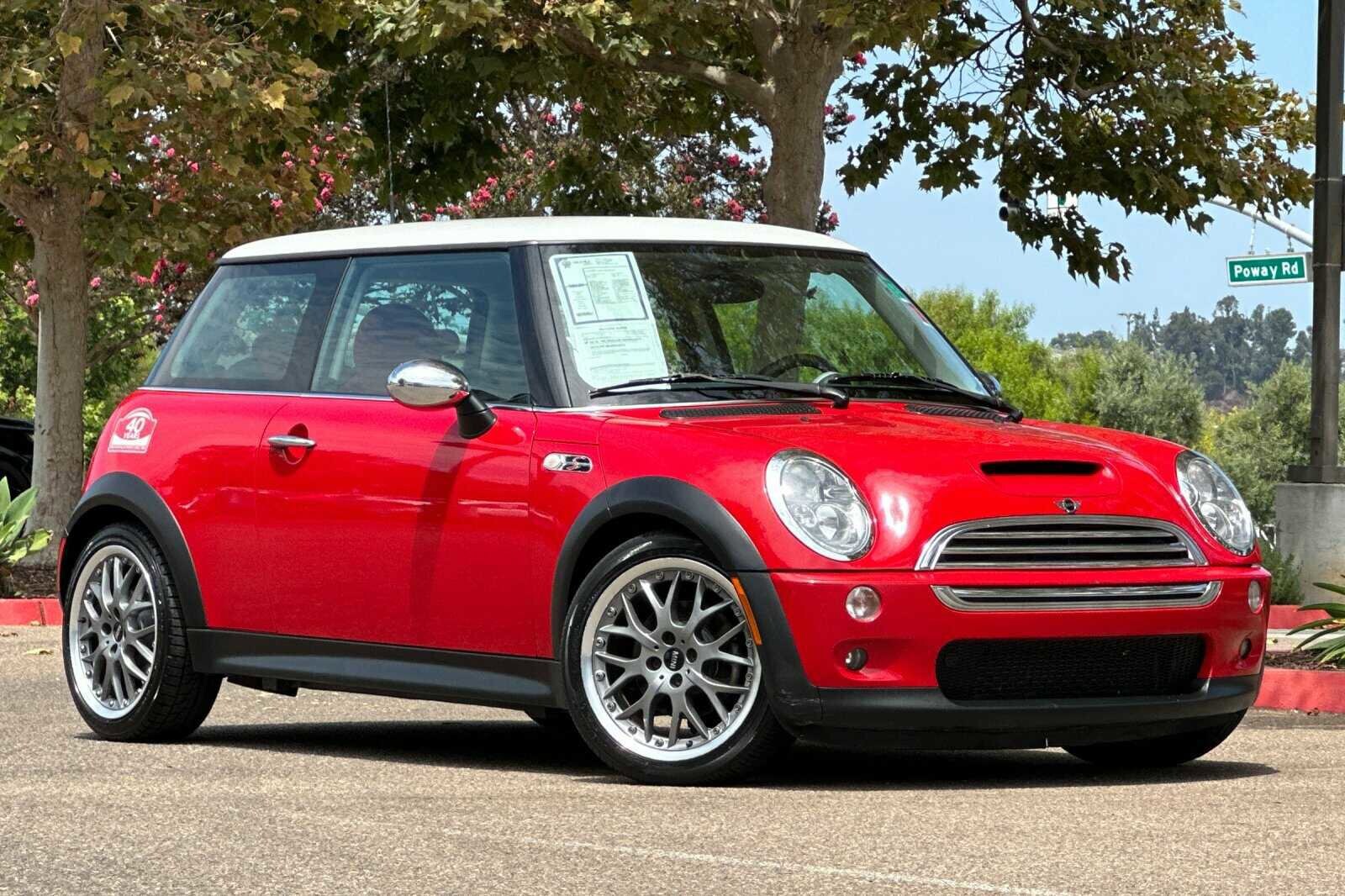 Used 2004 MINI MINI S with VIN WMWRE33434TD90167 for sale in Santa Monica, CA