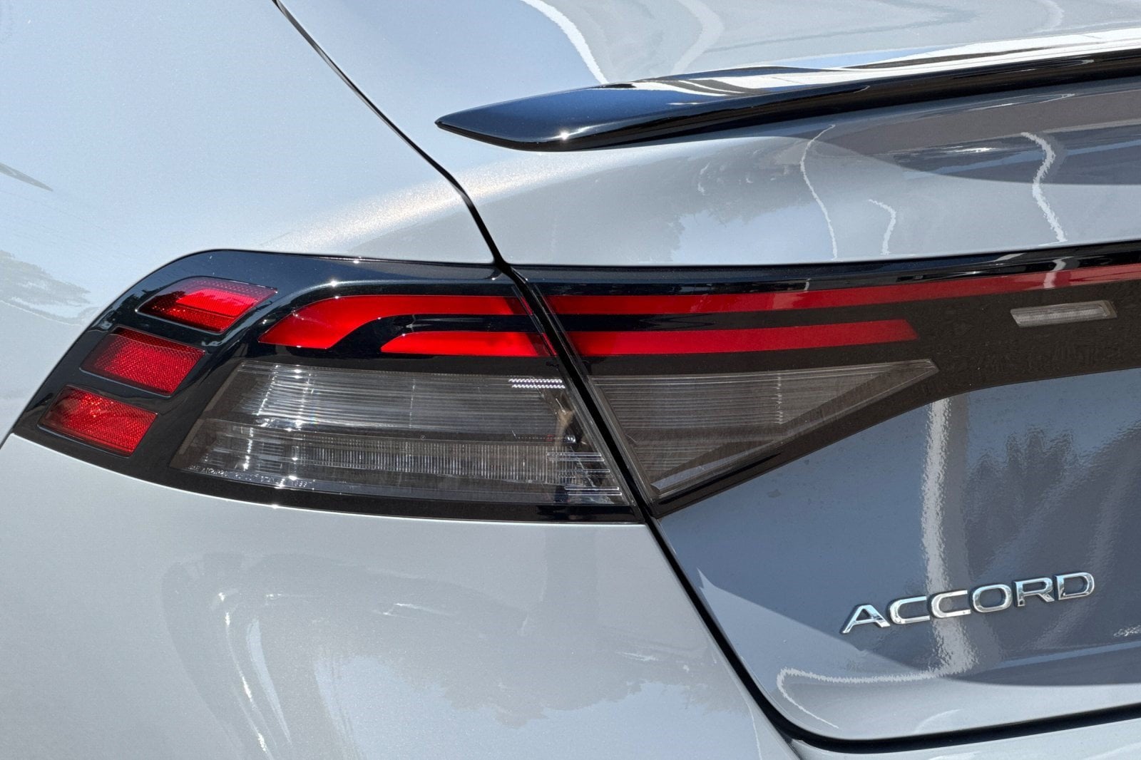 2023 Honda Accord Hybrid Sport-L - Photo 27