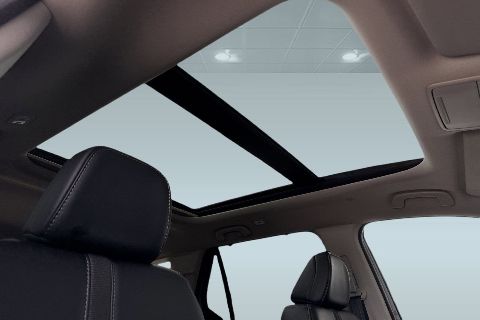 2025 Honda Pilot Touring - Photo 14