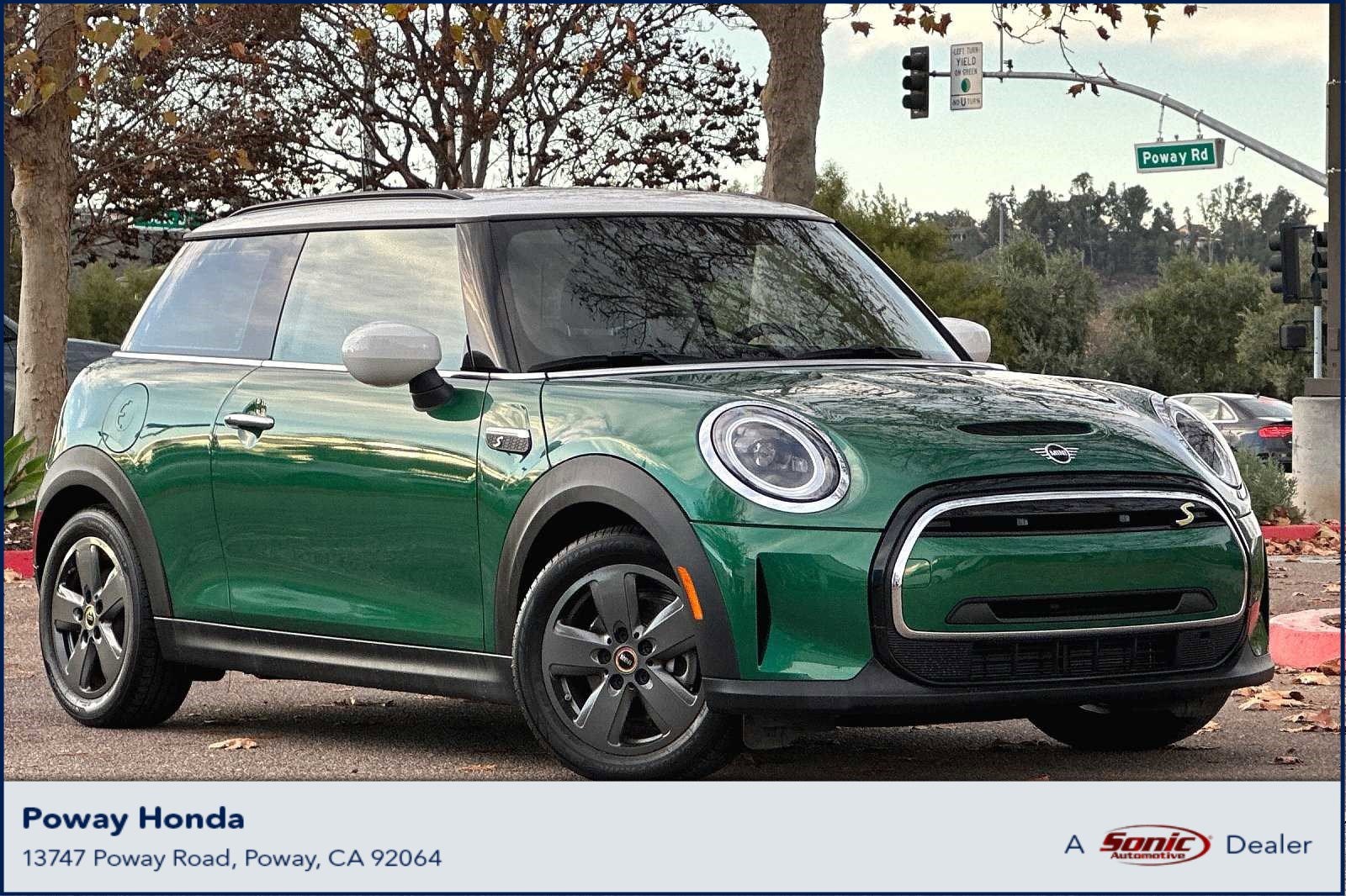 New MINI Cooper SE Hardtop 2 Door at MINI of Marin Serving Corte