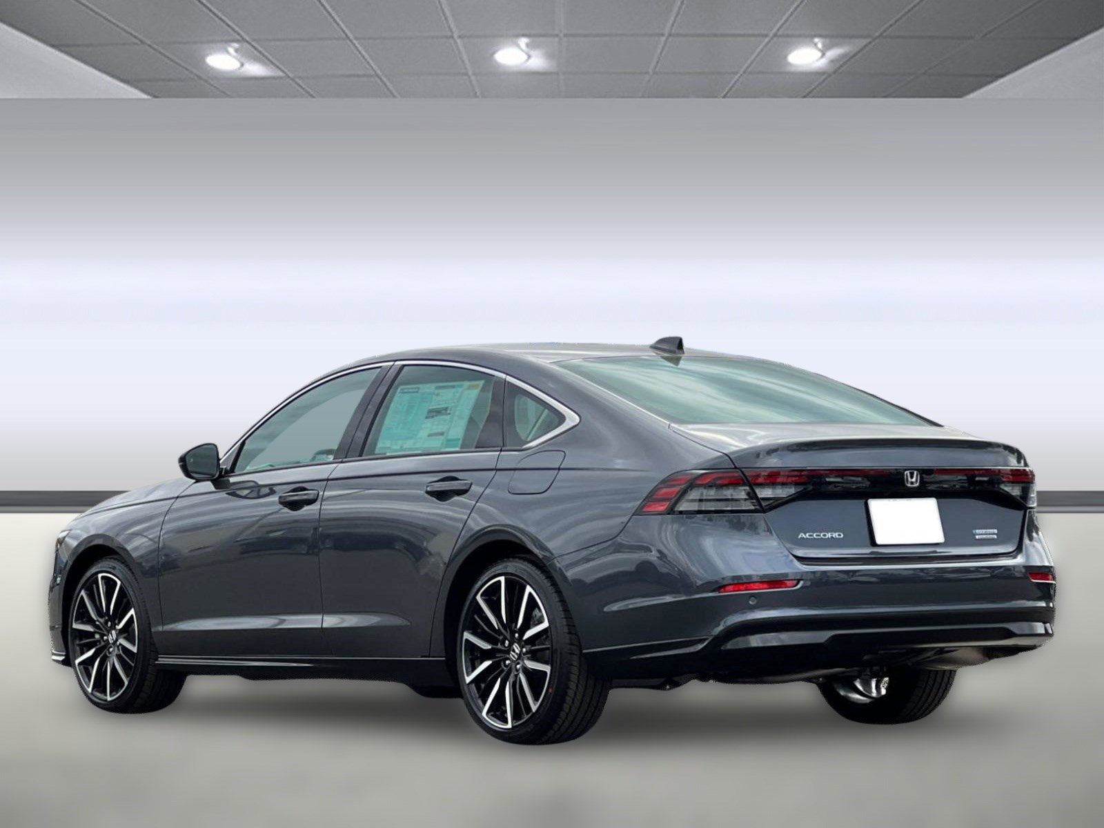 2025 Honda Accord Hybrid Touring photo 3