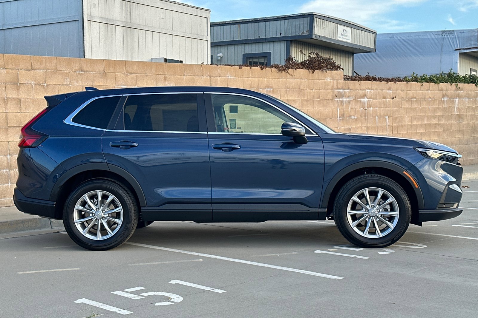2025 Honda CR-V EX-L photo 2