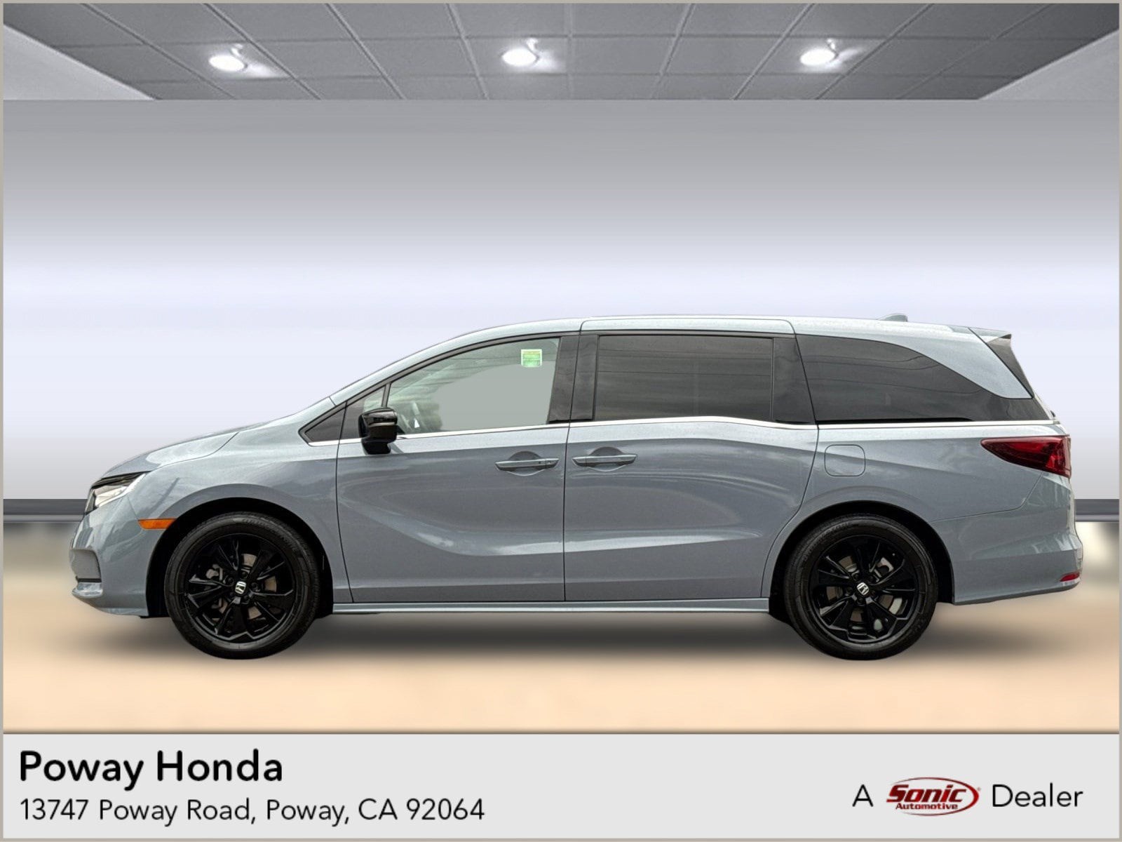 2023 Honda Odyssey SPORT's photo