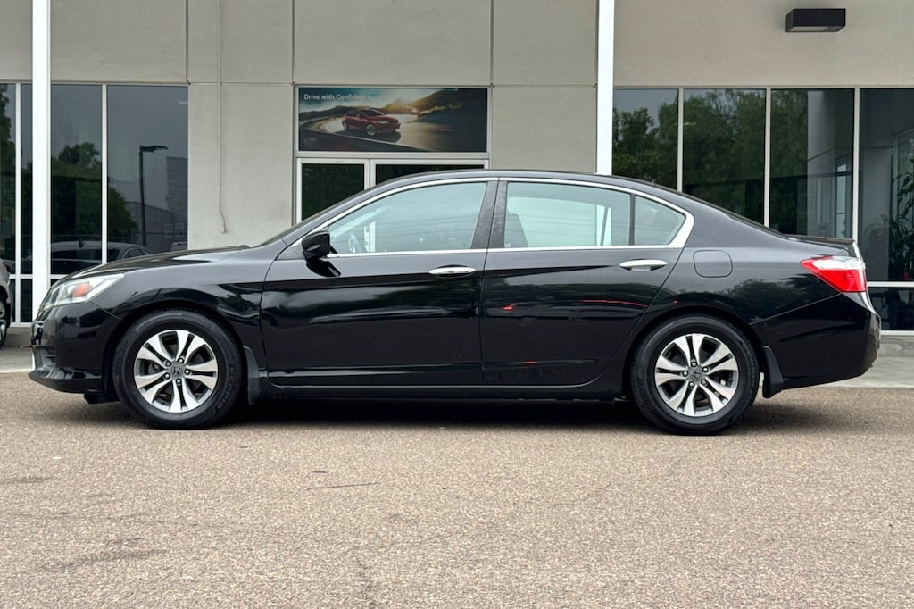 Used 2013 Honda Accord LX Sedan