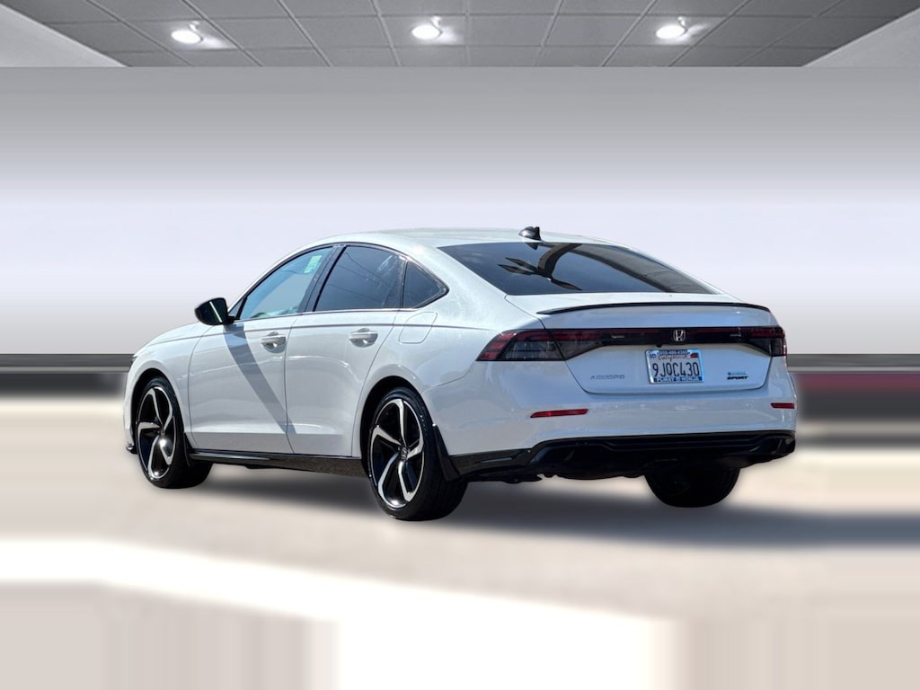 Used 2023 Honda Accord Hybrid Sport-L w/BSI Sedan