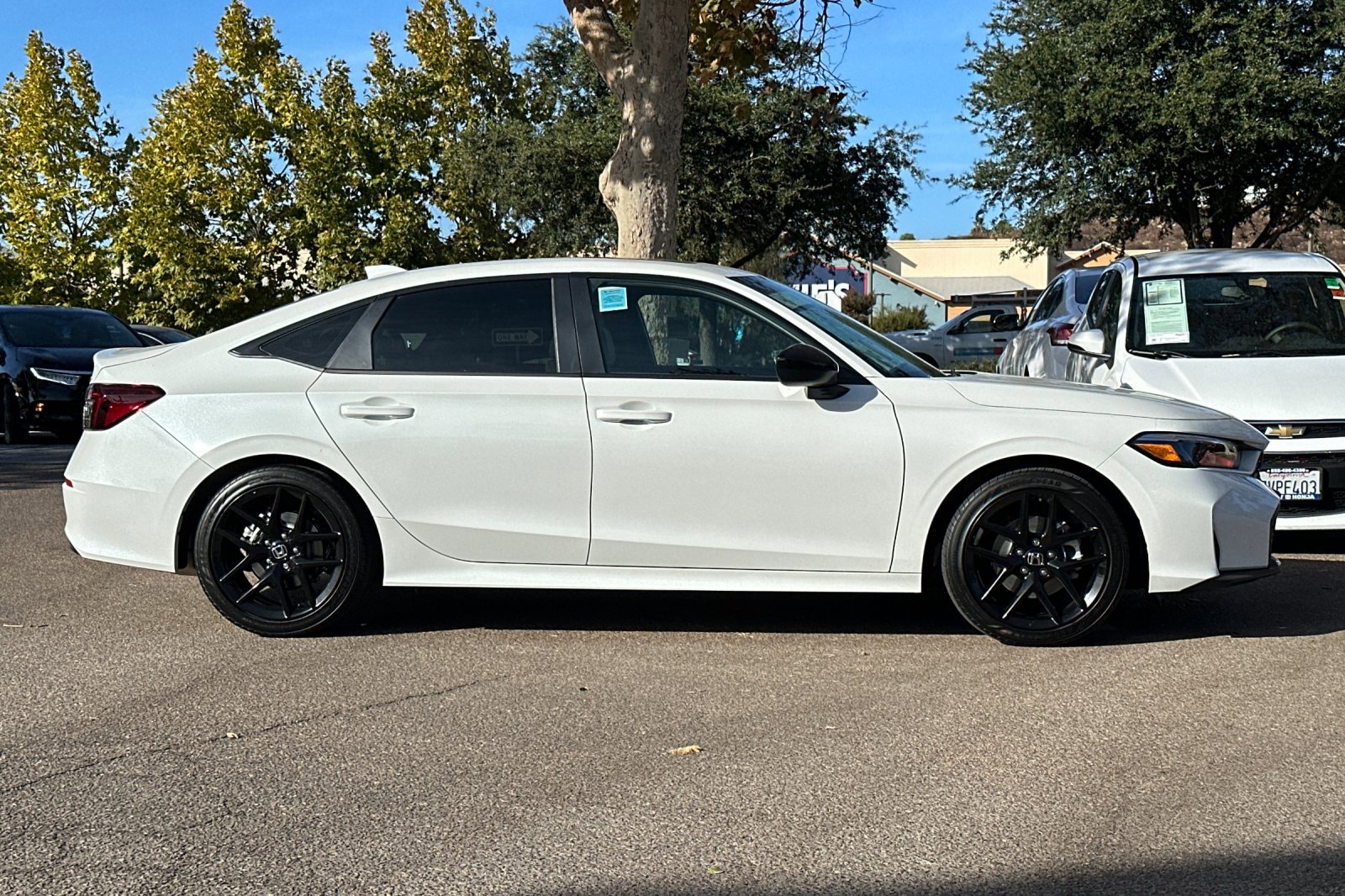 2025 Honda Civic Hybrid Sport photo 2