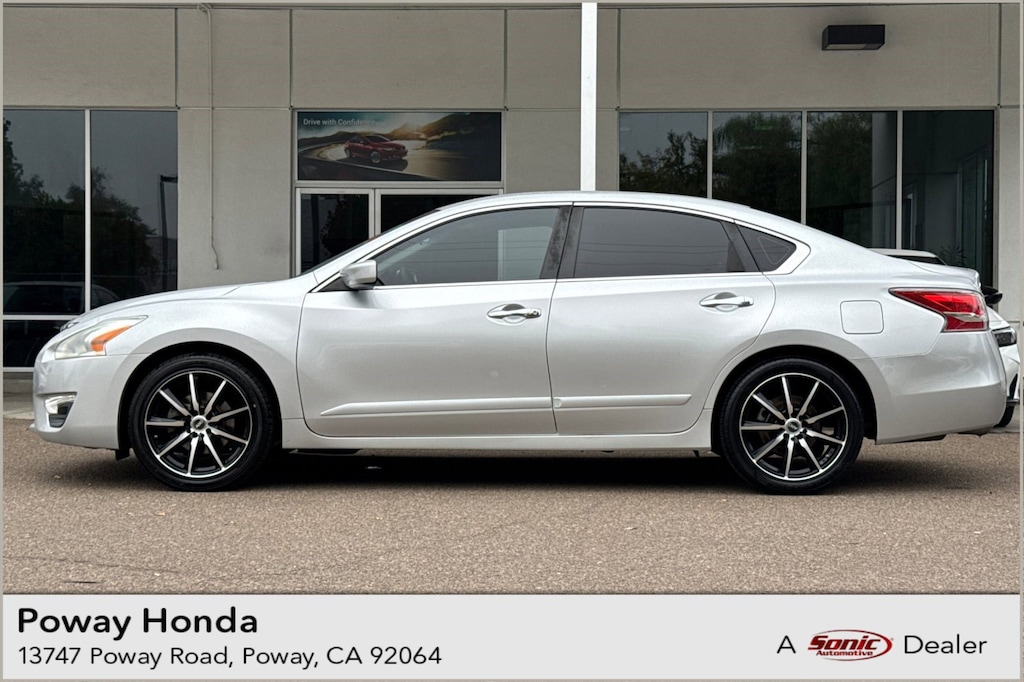 Used 2014 Nissan Altima 2.5 S Sedan