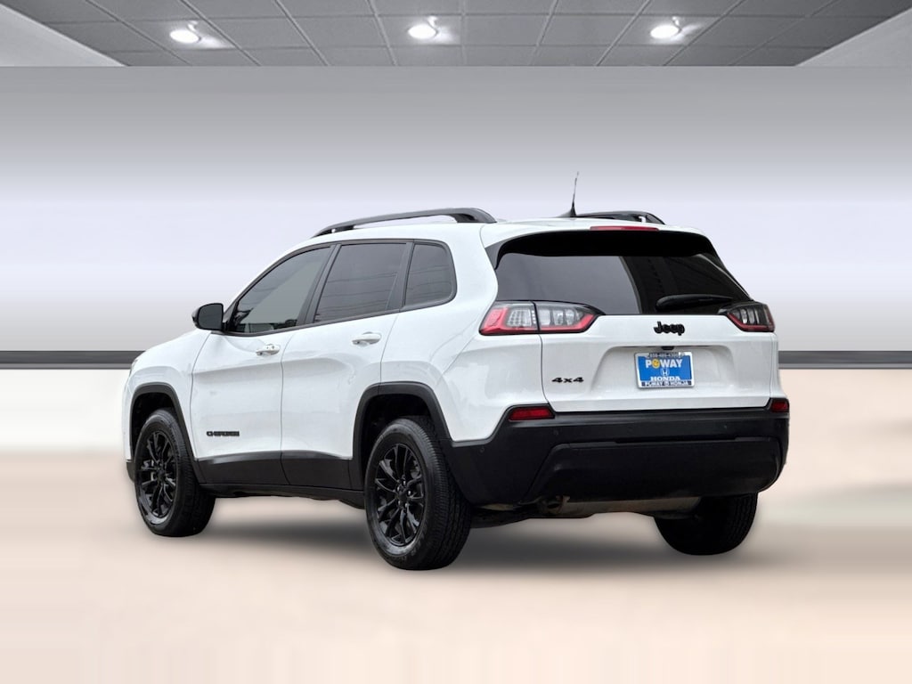 Used 2023 Jeep Cherokee Altitude Lux SUV