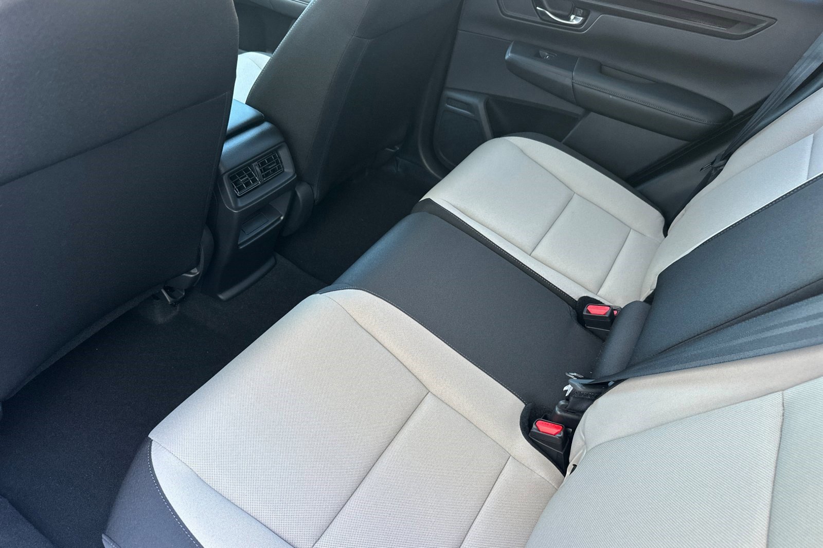 2026 Honda CR-V LX - Photo 19