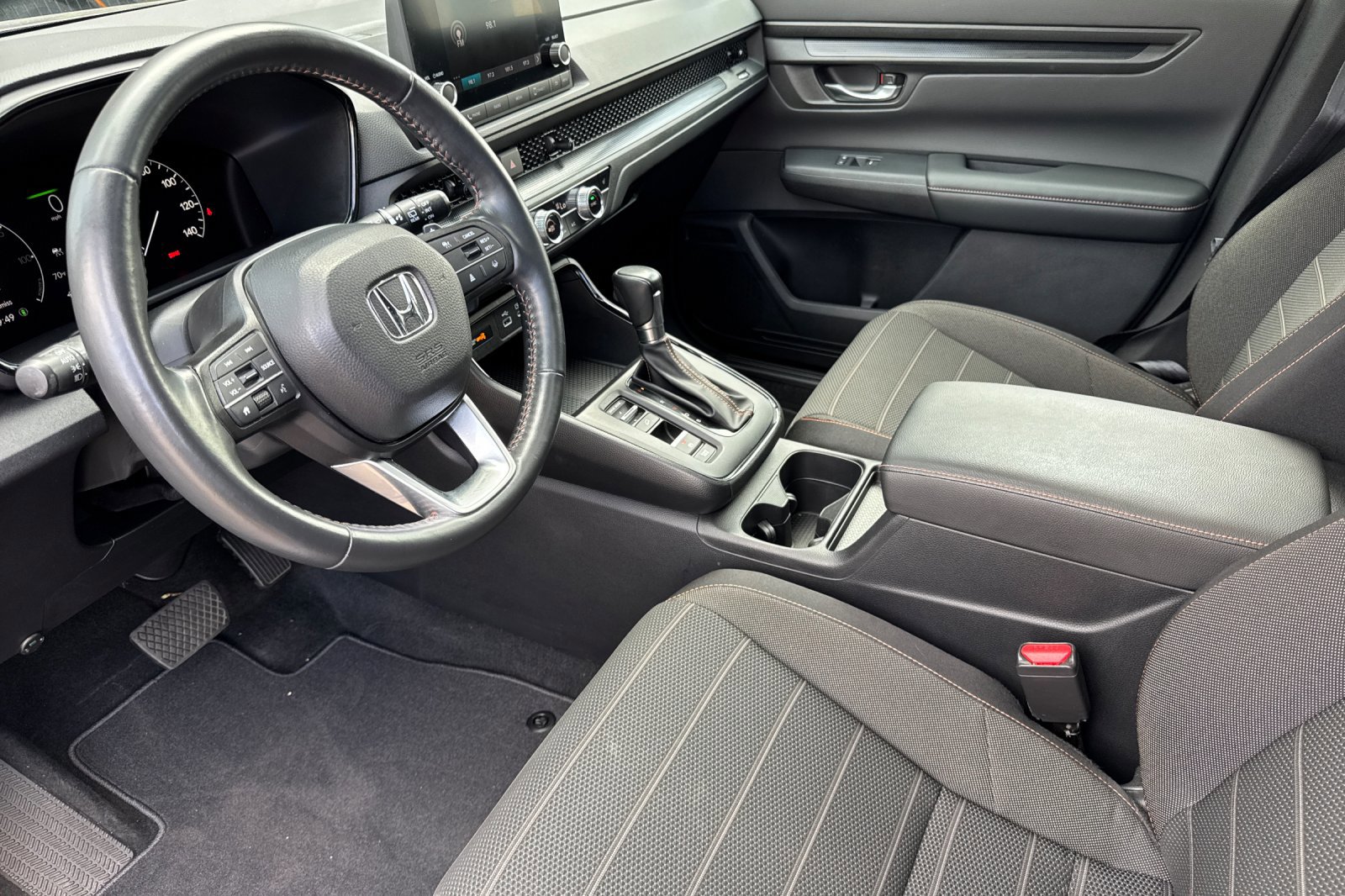 2023 Honda CR-V Hybrid Sport photo 4