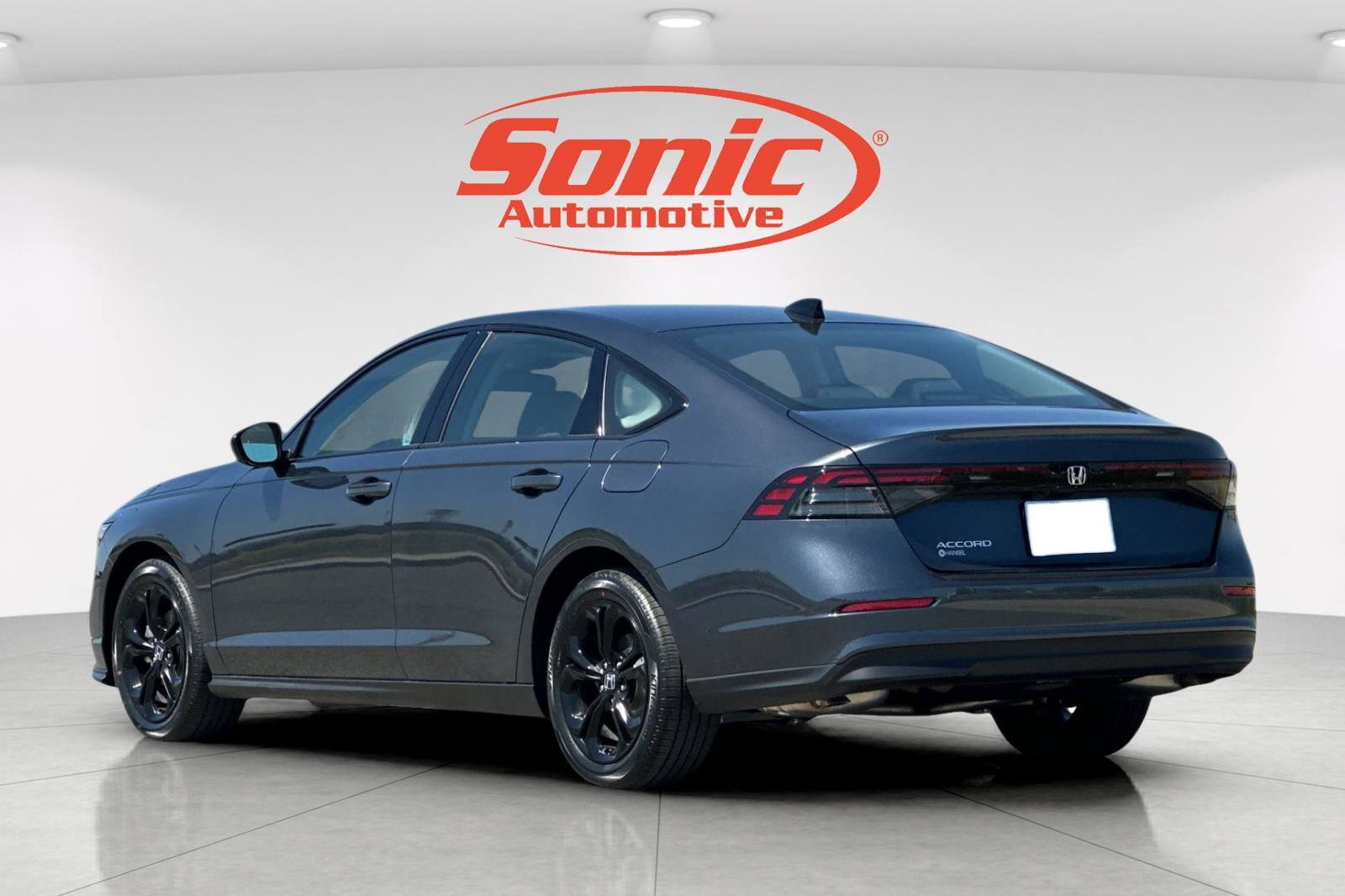 2025 Honda Accord SE photo 3