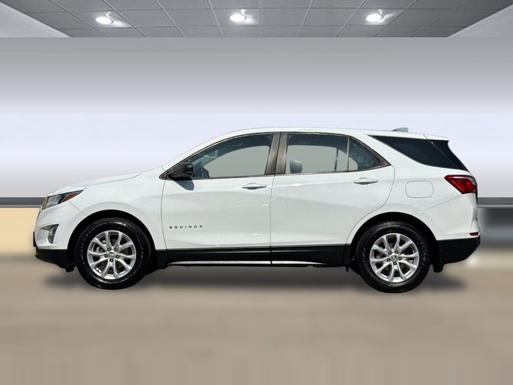Used 2020 Chevrolet Equinox LS w/1LS SUV