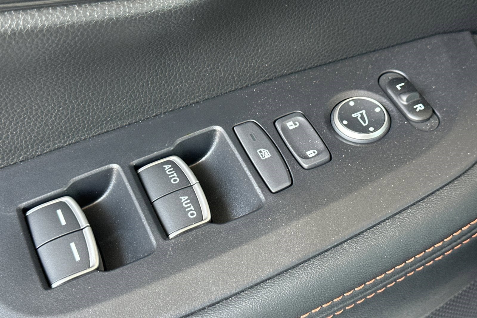 2026 Honda HR-V Sport - Photo 13