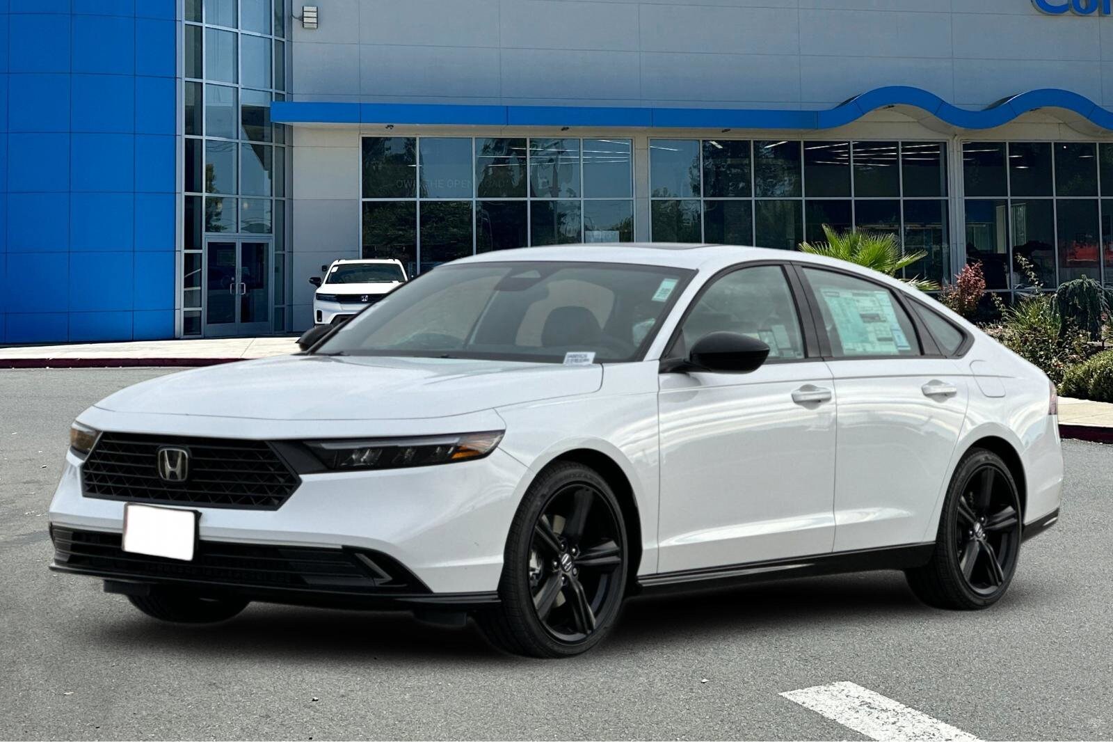 2025 Honda Accord Hybrid Sport-L photo 2