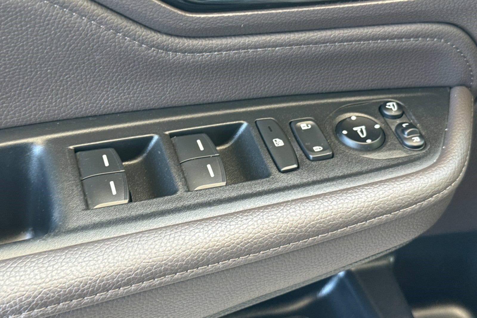 2023 Honda Odyssey Elite - Photo 14