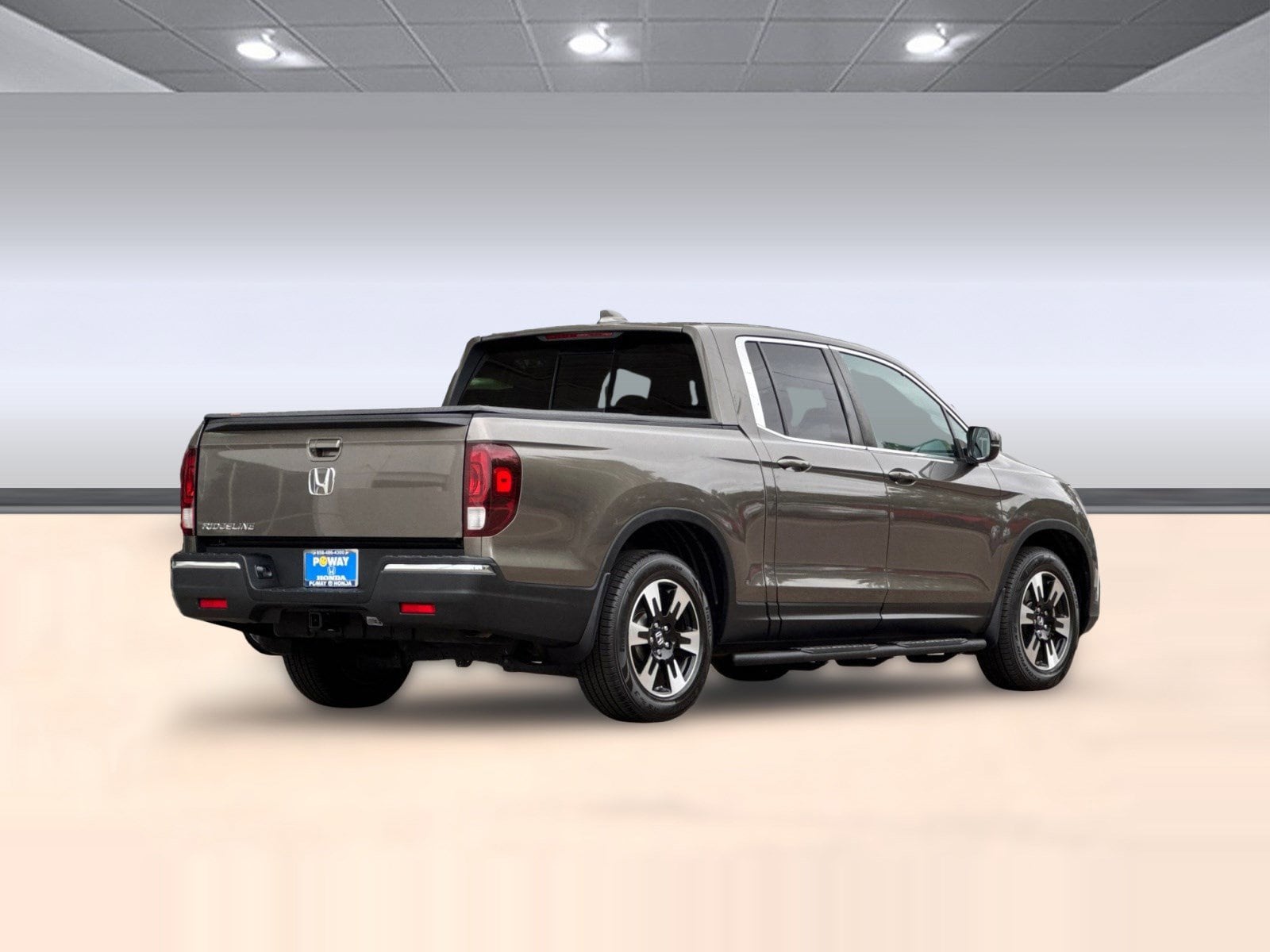 2020 Honda Ridgeline RTL photo 3