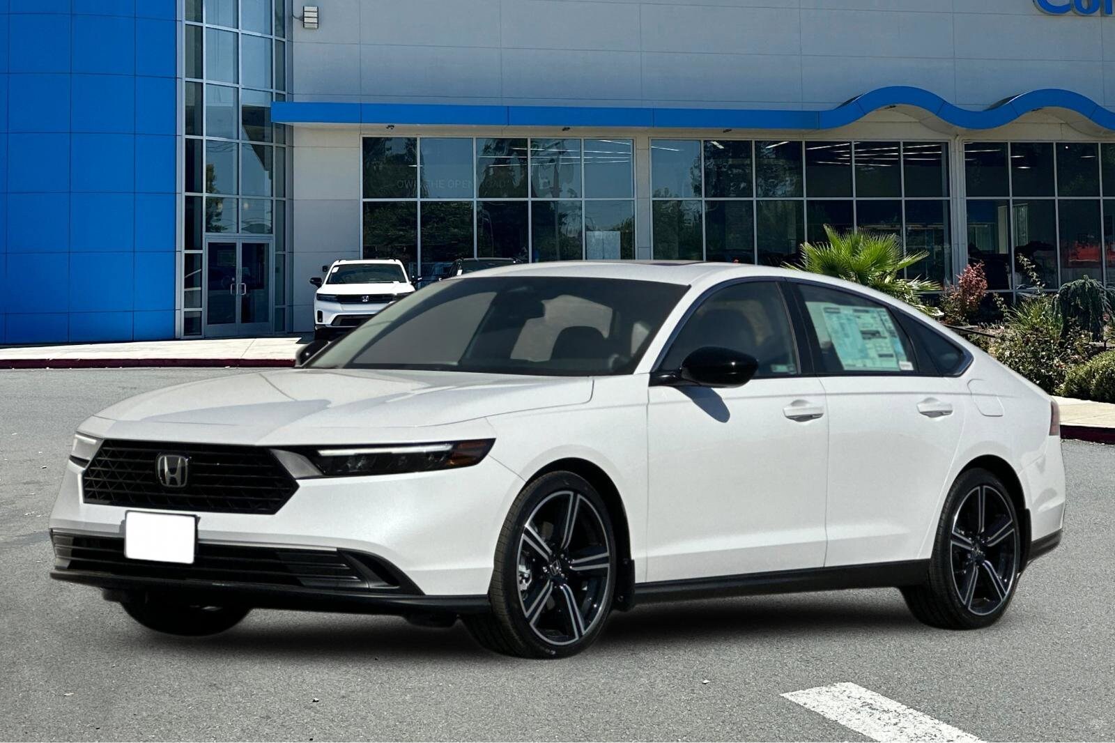 2025 Honda Accord Hybrid Sport photo 2