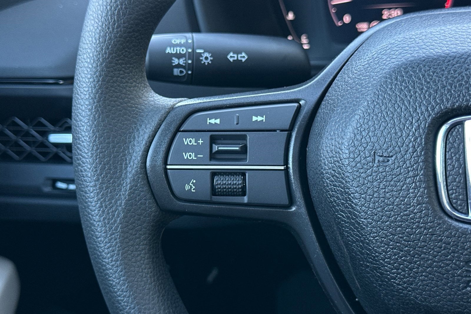 2026 Honda Accord SE - Photo 17