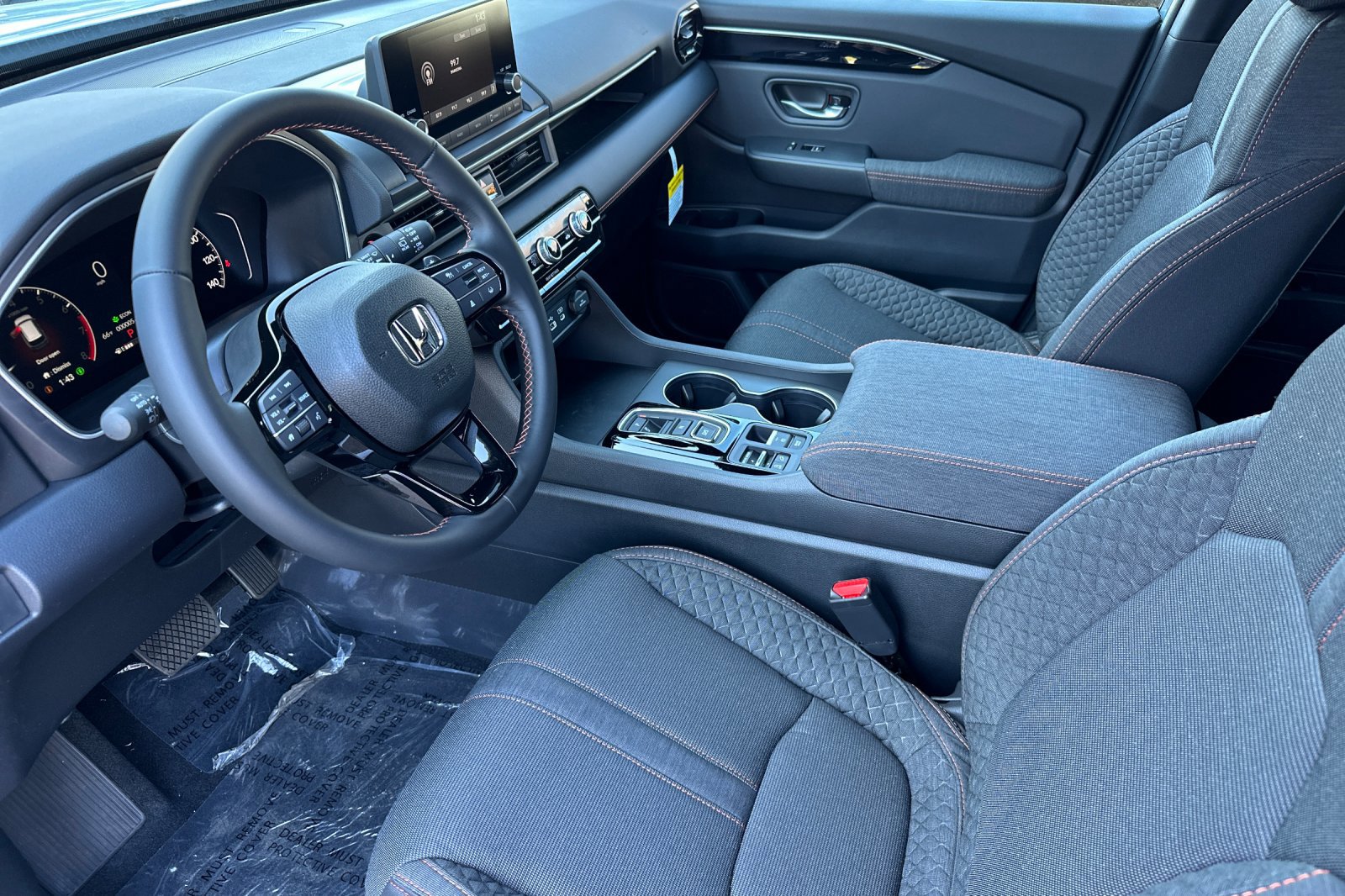 2025 Honda Pilot Sport photo 3