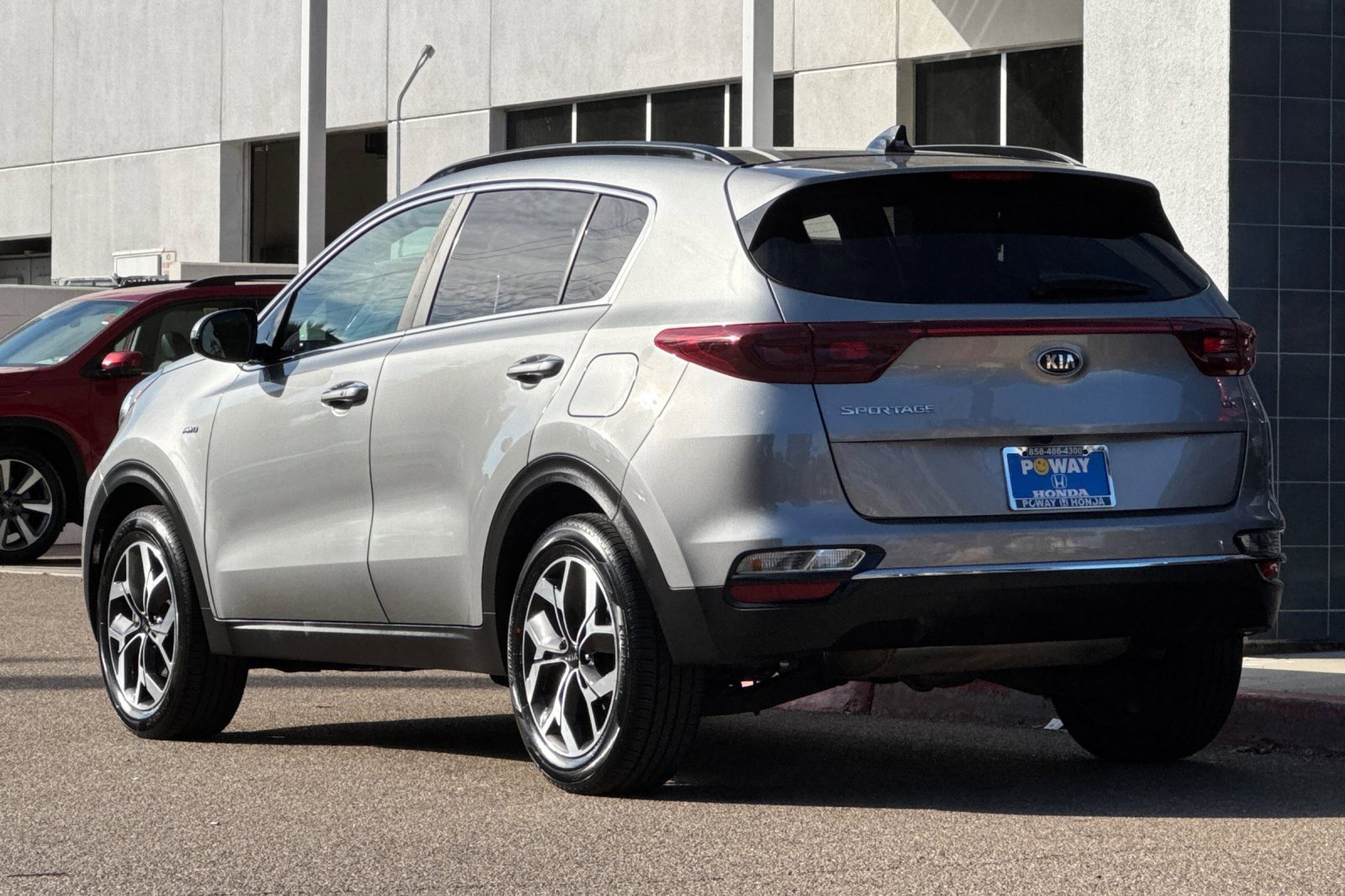 2022 Kia Sportage EX photo 3