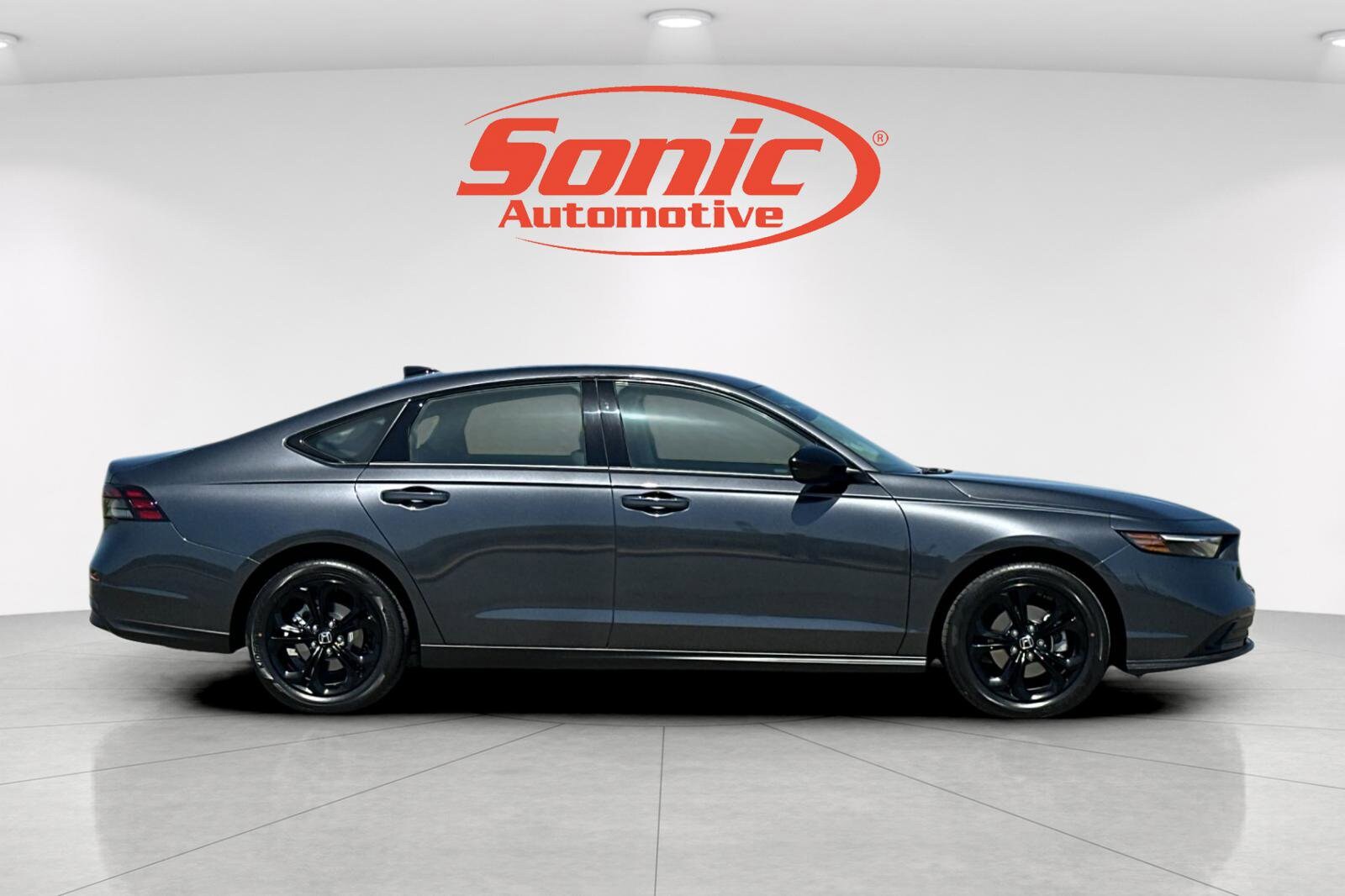 2025 Honda Accord SE photo 3